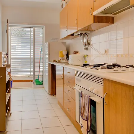 Apartment T1 Edu - Da Rocha *